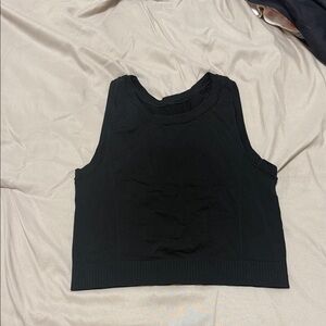 Black athletic crop top